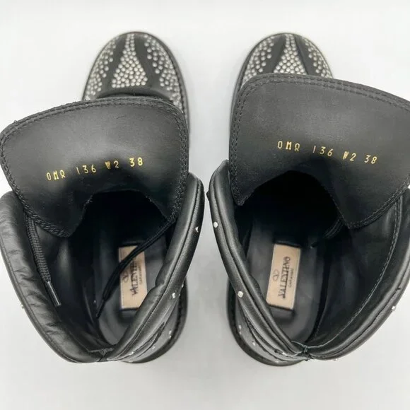 Valentino Garavani Black Rockstud Ankle Hiking Boots - Picture 11 of 12